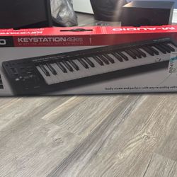 M-Audio Keystation 49es MK3 Keyboard Controller