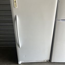 🥶 FRIGIDAIRE FREEZER (FREE DELIVERY/ WARRANTY)