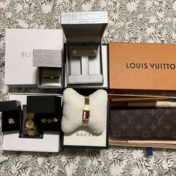 Jewelry And Wallet 