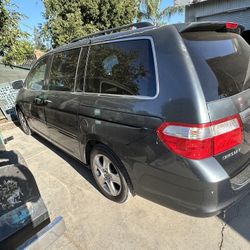 2005 Honda Odyssey. 200. Mil Millas  Placas Al Corrientes