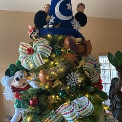 @@Christmas Disney Tree 🎄All About Toy Story🎅🎁@@