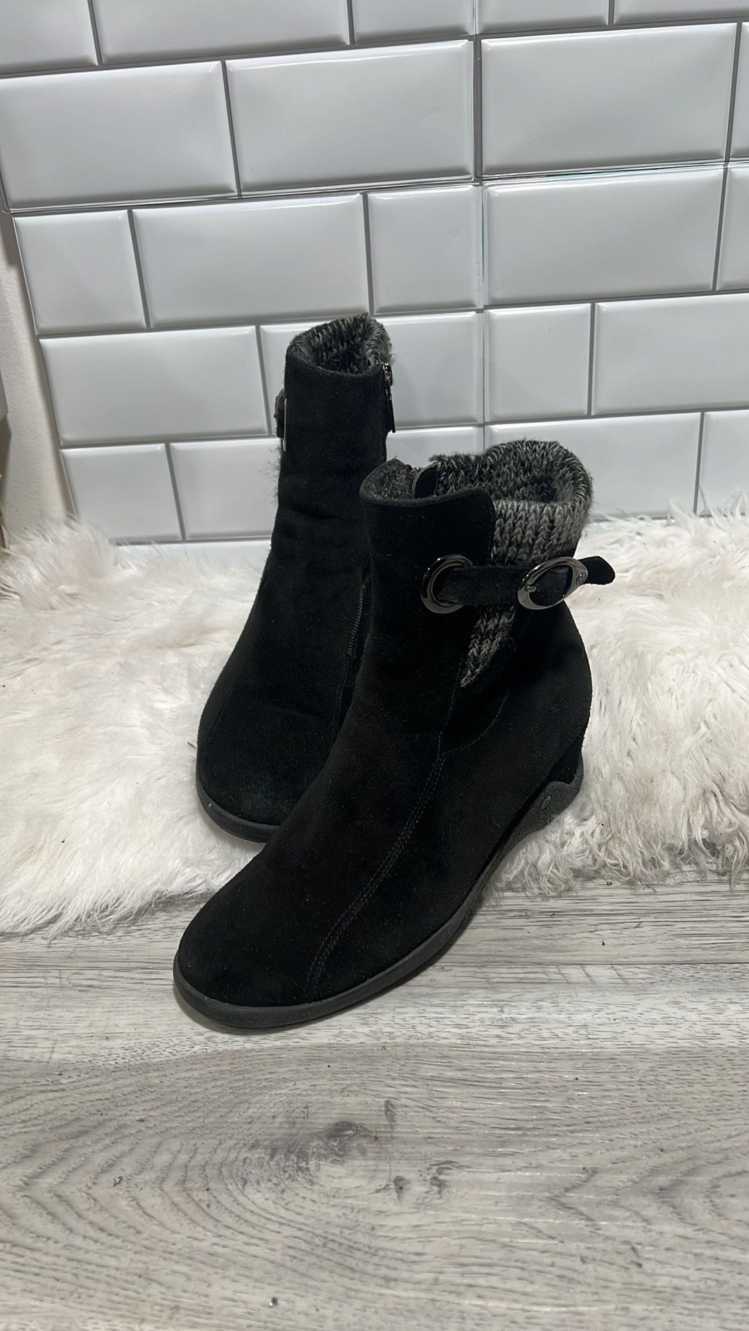 BLONDO black   Ankle Boots Waterproof Suede Leather Bootie Winter size 8 W