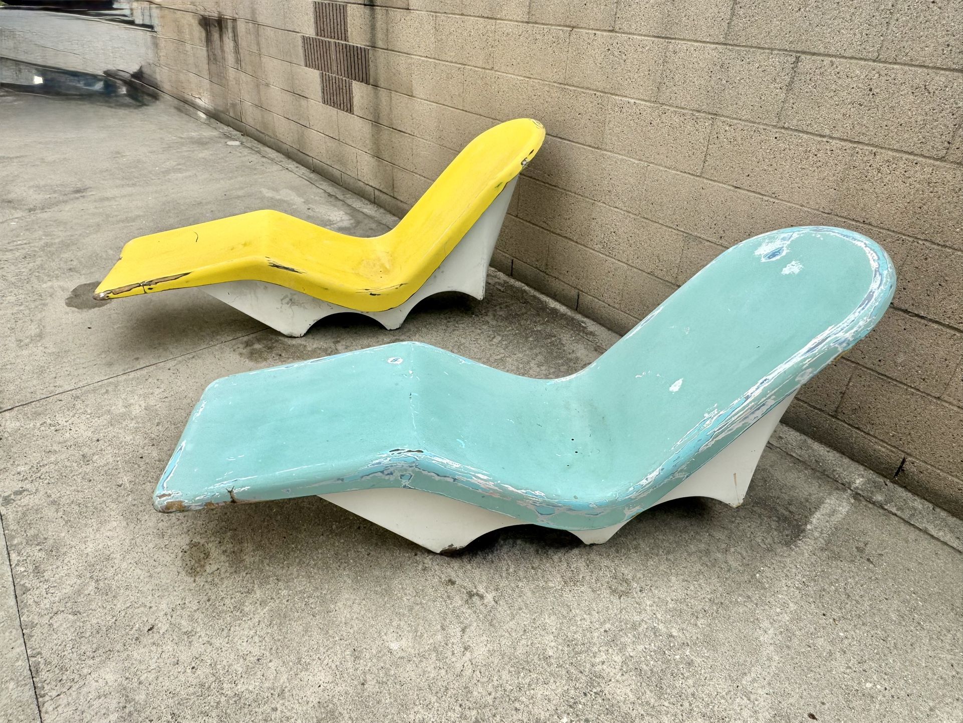 1960s LE BARRON FIBRELLA LOUNGE CHAIRS (PAIR) MCM AQUA & YELLOW ATOMIC AGE (Restoration Project)