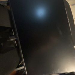 120 Hertz Acer Monitor And Willing To Put In A Desk For A Extra 30$ 
