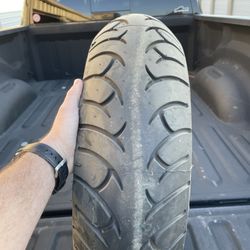 Motorcycle Tire / Metzeler Roadtec Z6 