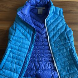 Free Country Lightweight Down Nylon Puffer Vest M(10-12Y) Light Blue