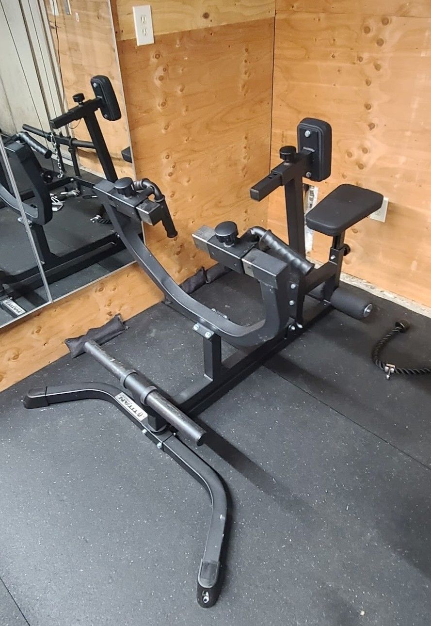 Titan Fitness Seated Row Machine For Home Gym Workout