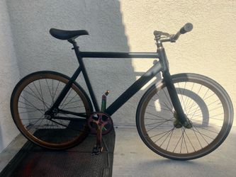 State Wheelie bike with carbon