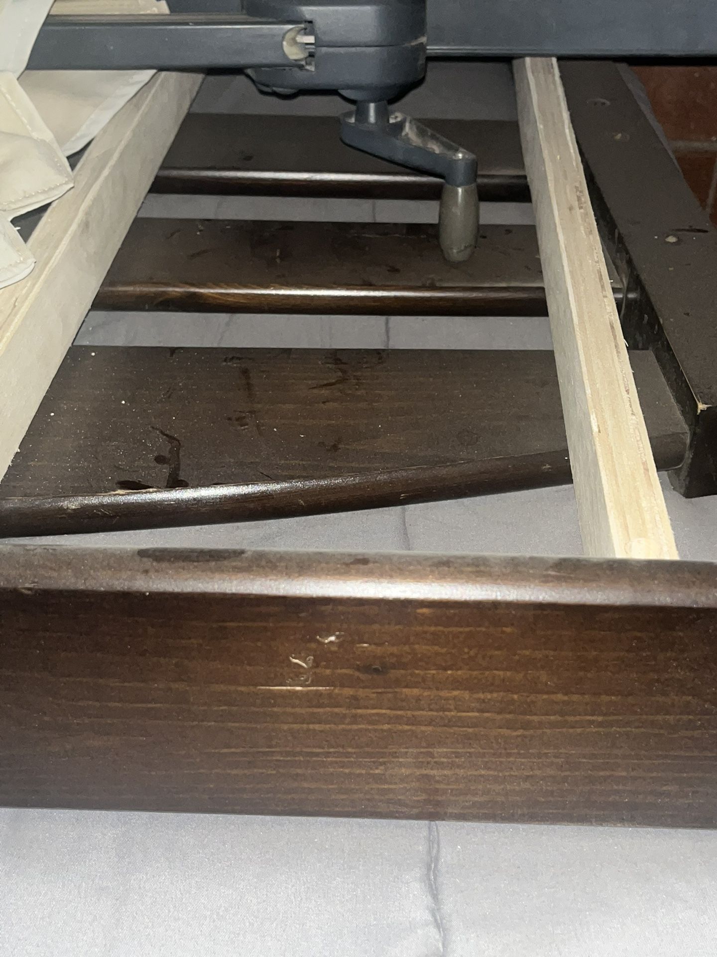 Fully Complete Twin Bed Mattress With Frame