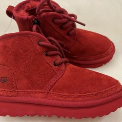 New! UGG Toddler Neumel II Water Resistant Chukka Boots. Unisex