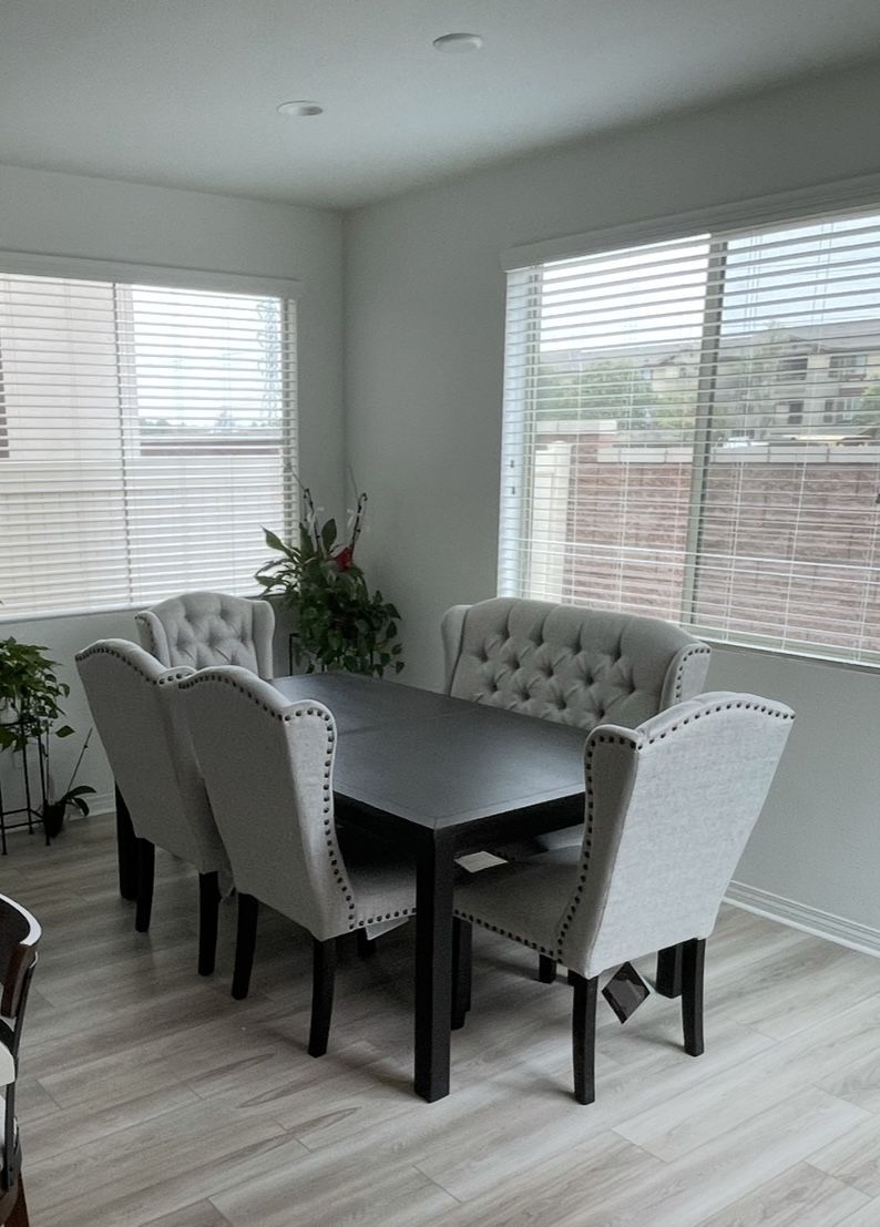 Dining Chairs (4) Plus Settee Bench (Table Not Included)