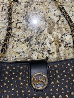 Authentic Michael Kors Bag / New With Tags