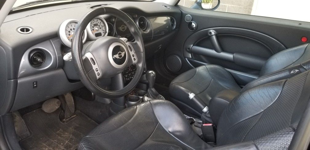 Mini Cooper Base, Gold, 6-speed Automatic