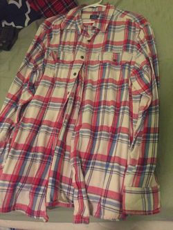 Flannel by faded glory $6 size XL Buy more save more More flannels available