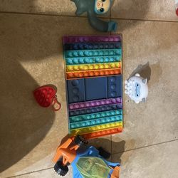 BUBBLE LOT AND TALKING SLOTH / Pull LIGHT UP CAR!