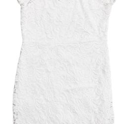 Junior’s White Lace Dress