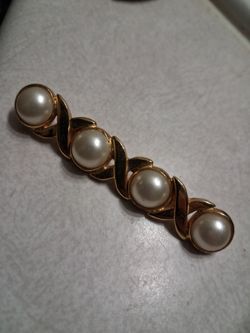 Gold-Tone Pearl Bar Brooch Pin