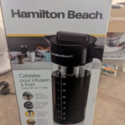 COLD BREW COFFEE MAKER 