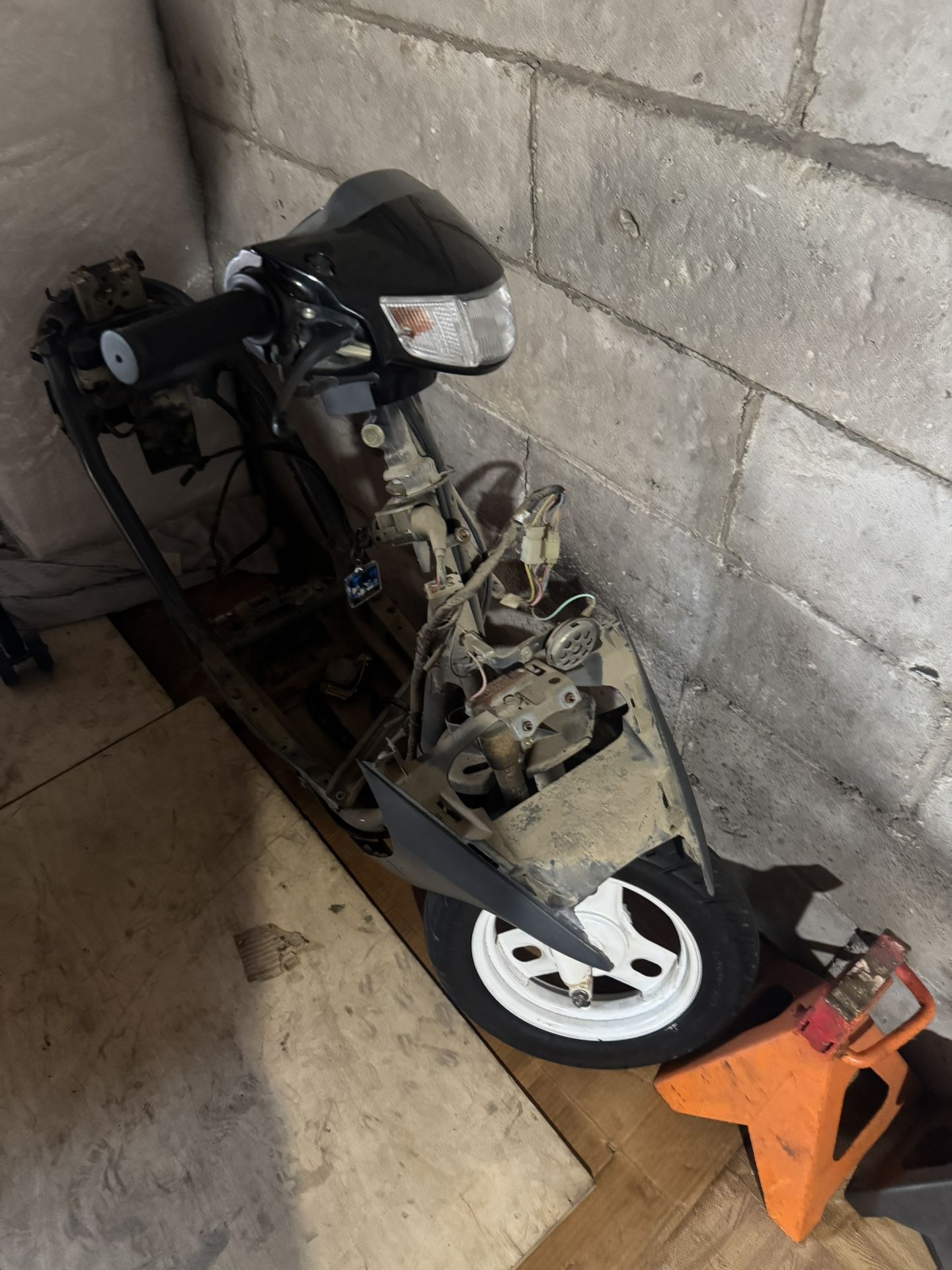 1989 Honda Dio With Title