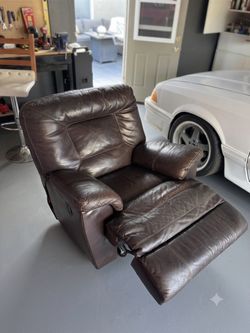 Reclining Leather Seat