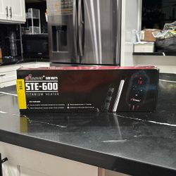 Finnex 600 Watts Ste-600 Titanium Heater 