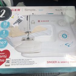 Sewing Machine .singer Brand .never Opened.$175 Or Best Reasonable Offer 