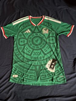 Original Adidas Men’s Mexico 2026 Authentic Player Version Medium