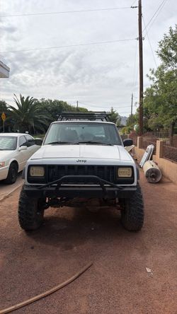 1990 Jeep Cherokee