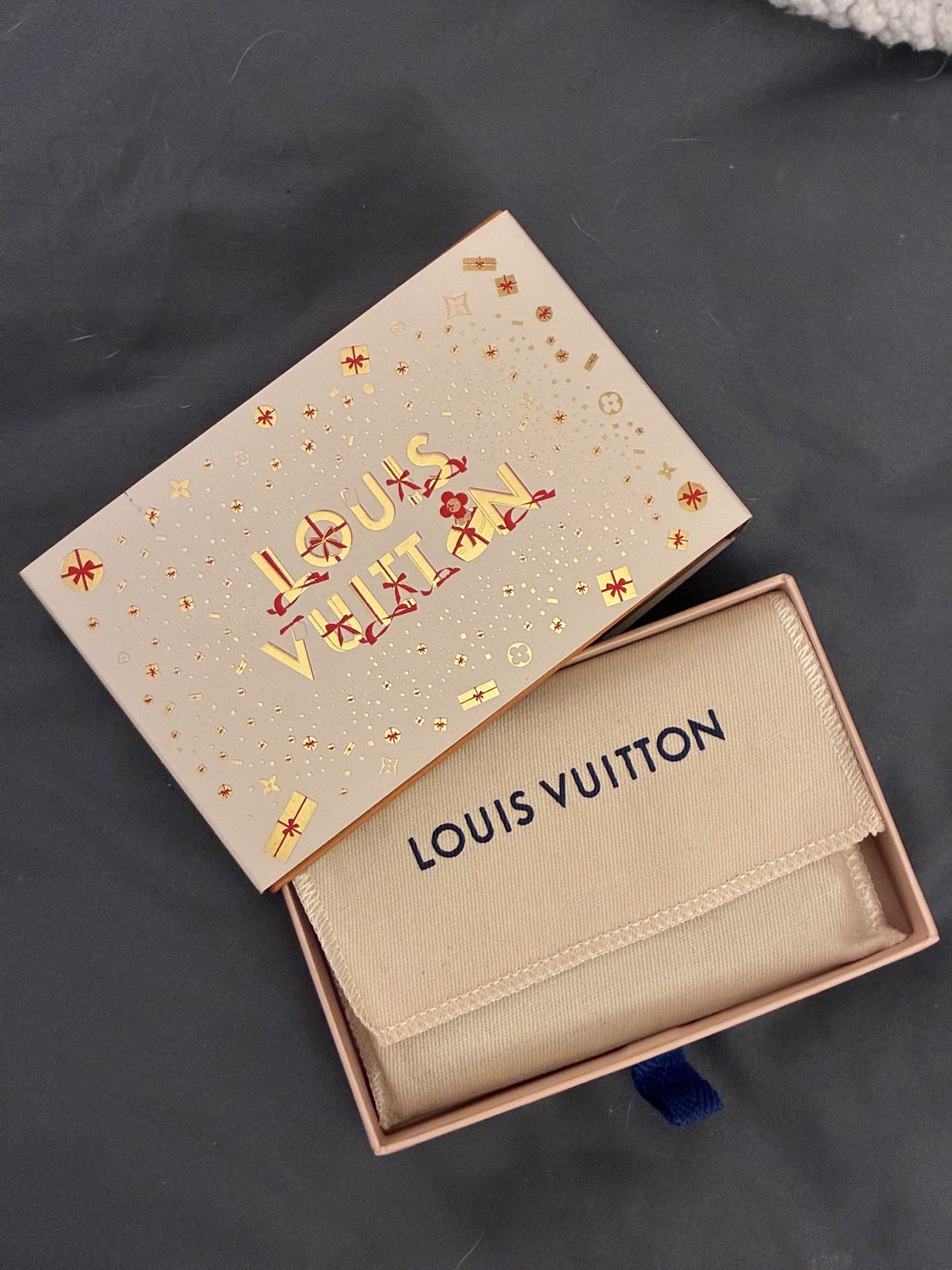 Louis Vuitton Men’s Wallet