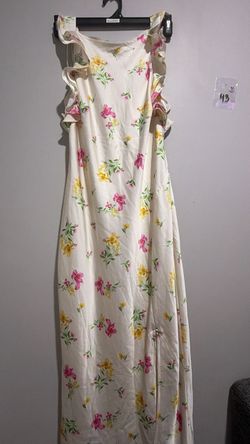 Floral Maxi Dress with Ruffle Shoulders