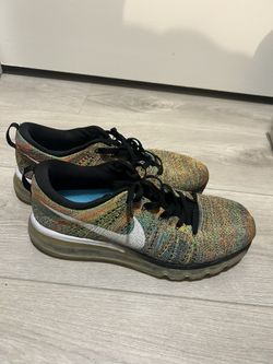 Nike Zoom Knits Size 9.5 rainbow
