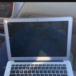 Apple Macbook Air 2017 13”