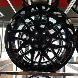 20” Off-road Wheels And Tires