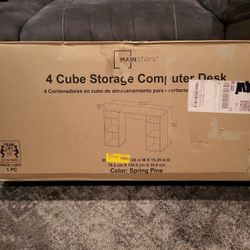Mainstays 4 Cube Storage Computer Desk