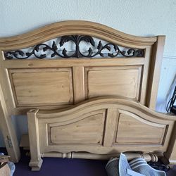 Real Wood Posted Bed frame