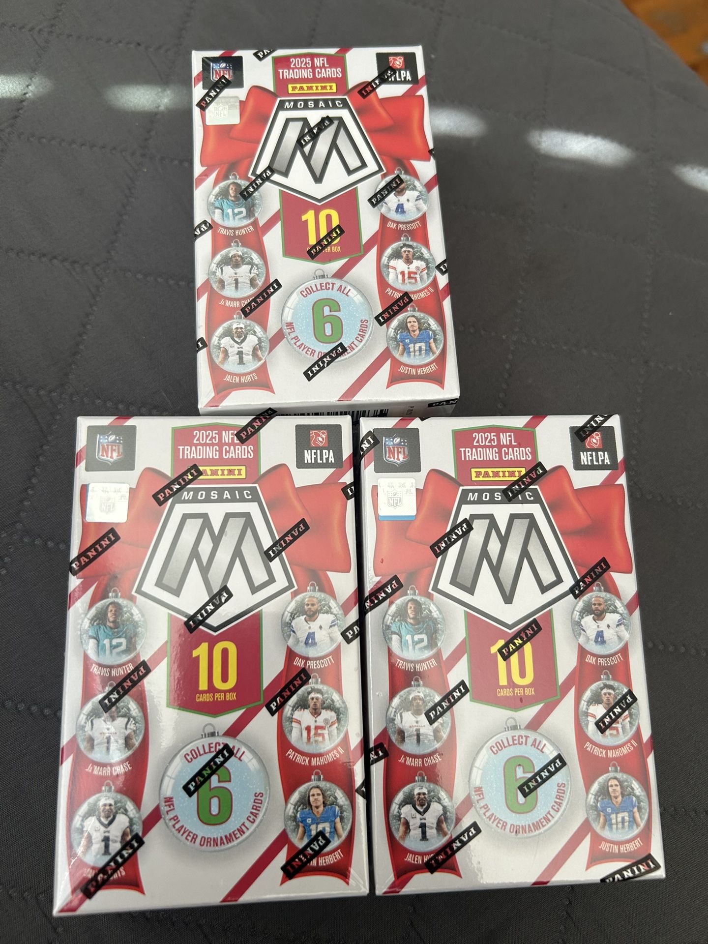 2025 Mosaic NFL Football