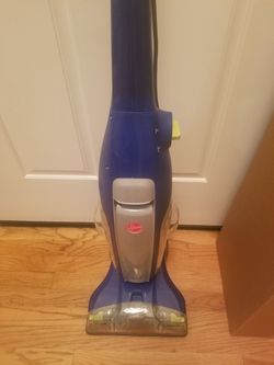 NEW cond BISSEL SWIVEL DEEP CLEANING SHAMPOO, AMAZING POWER SUCTION, IN THE BOX, WORKS EXCELLENT,