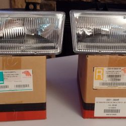 Dodge Caravan Headlights 91-95