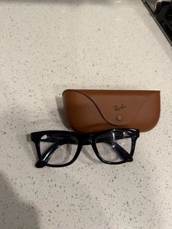 Ray-Ban Meta Wayfarer (Gen 1, Large Fit) - Perfect Condition + Case - CASH ONLY