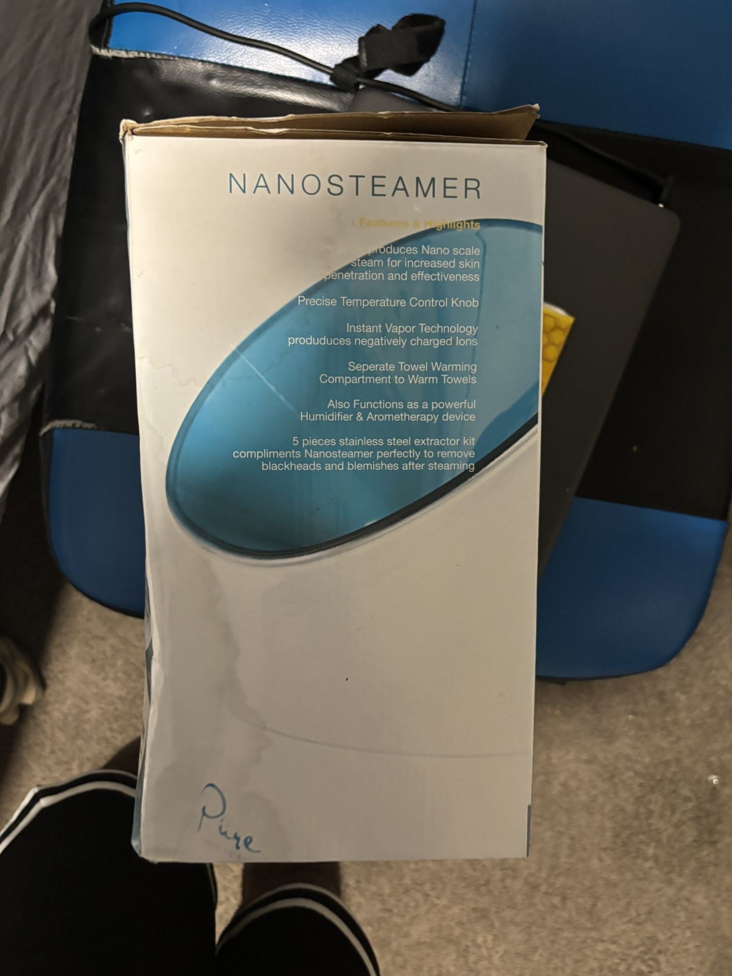 Facial steamer