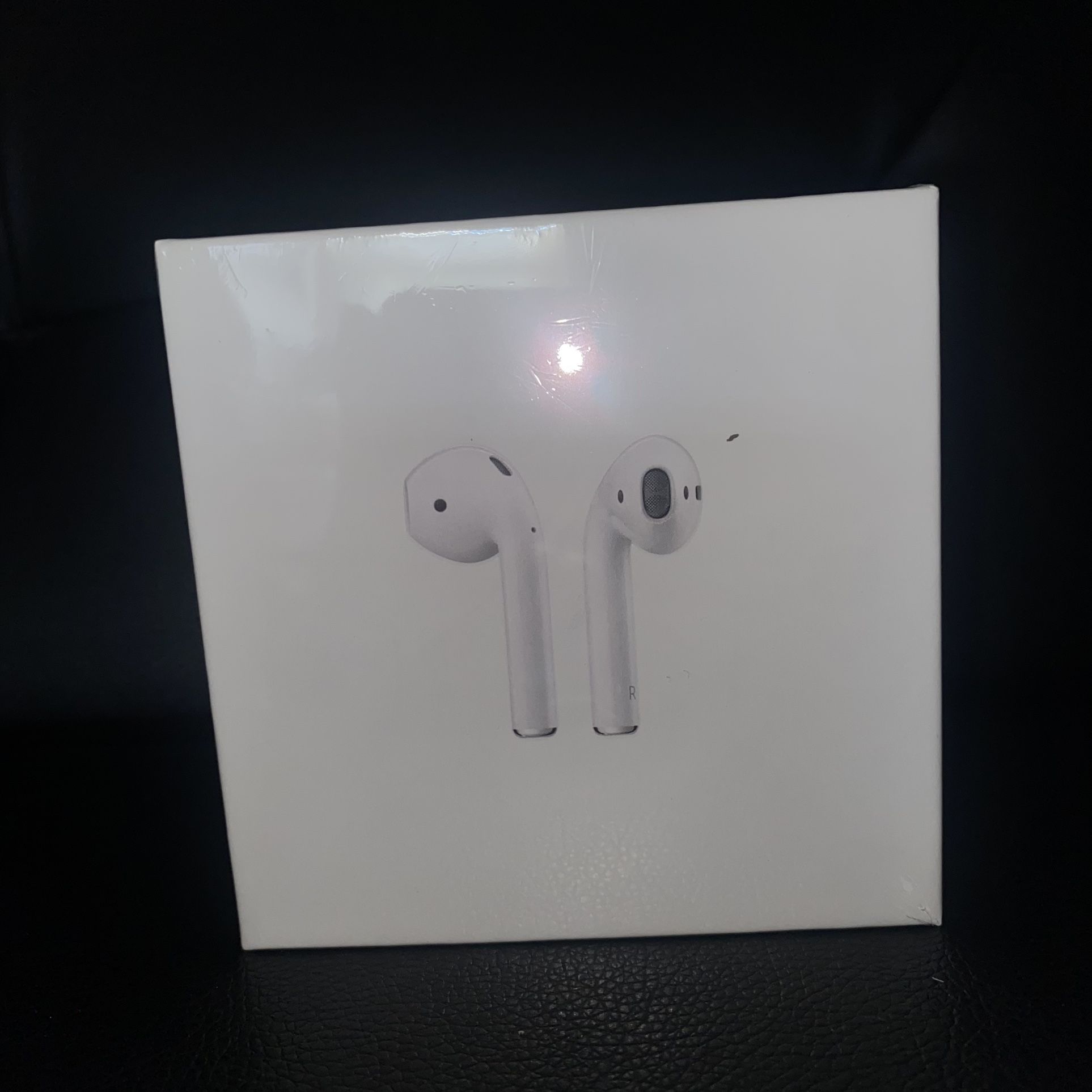 Apple AirPods 2nd Generation