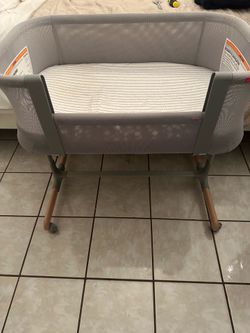 Skip Hop Baby Bassinet
