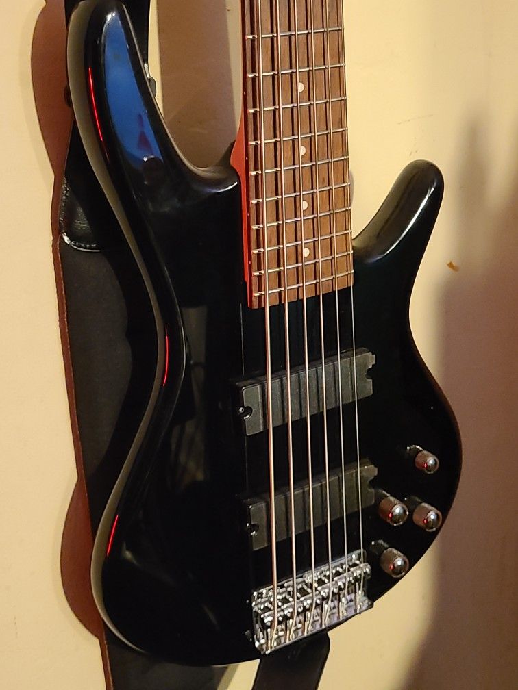 Ibanez GSR206 6-String Electric Bass (Black)