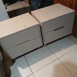 2 Drawer nightstand 