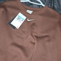 Nike sweater M