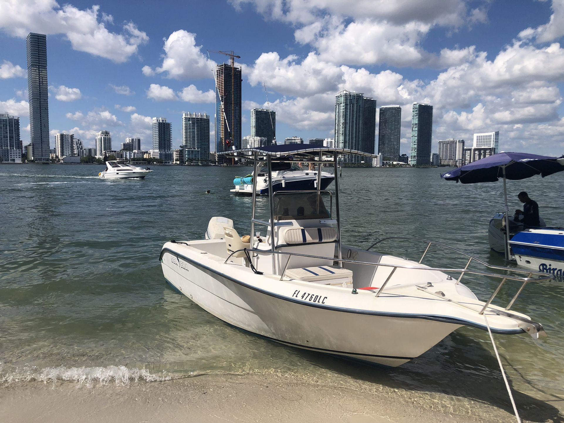 21’ Legacy Sea-era center console 130 Johnson with trailer