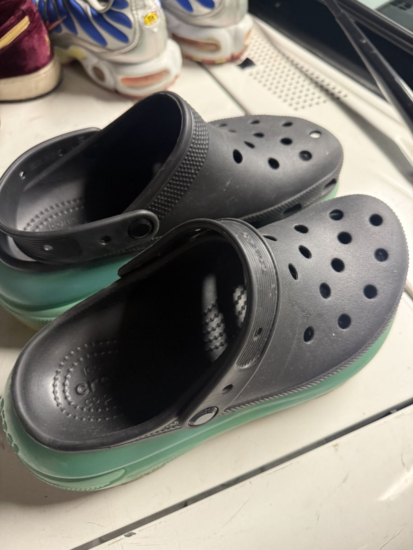 Crocs Size 8