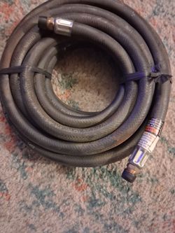 Central Pneumatic Air Hose 3/8" 200 PSI