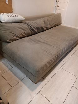 Crate& Barrel Couch