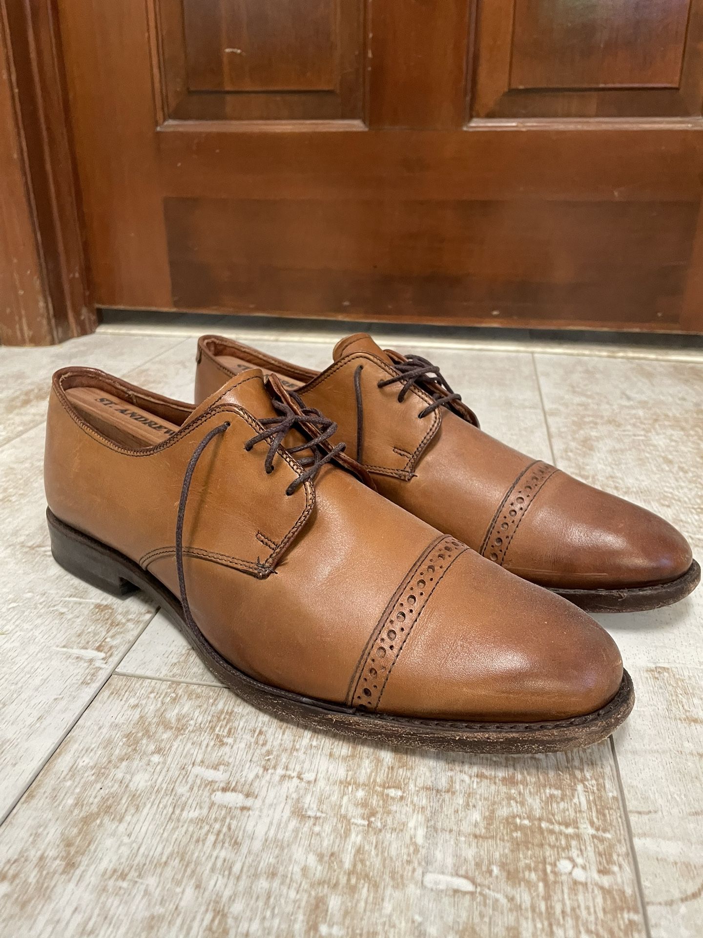 Allen Edmonds Fifth Avenue Cap-Toe Oxford Men display picture 1